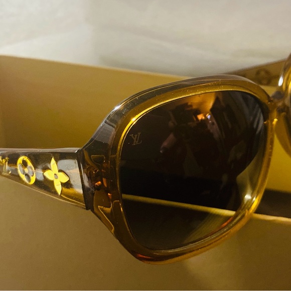 Louis Vuitton AVA Tortoise Obsession Z0806W sunglasses brown shimmering oval - Picture 1 of 11